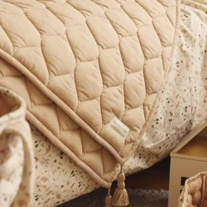 Avery Row Quilt - Sesame
