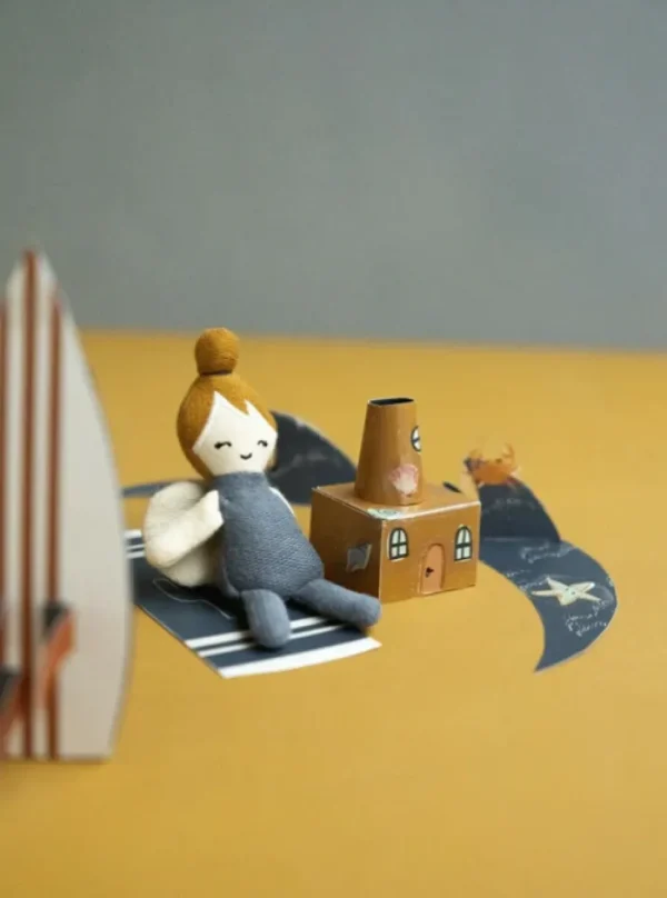Fabelab Activity Booklet - Camping at the Lucky Ocean