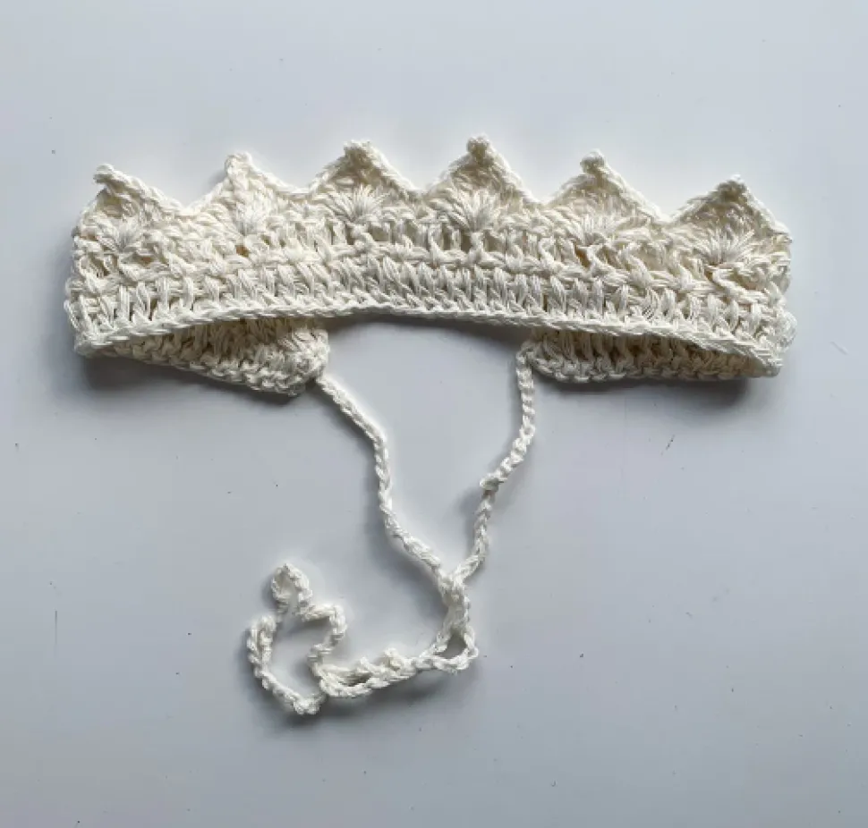 gooseberry_fool_handmade__0-2.webp Gooseberry Fool Handmade Crown Accessory - Cream
