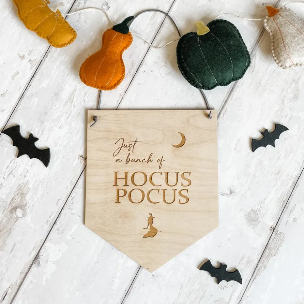 hocus_pocus_halloween_sig_0.webp Hocus Pocus Halloween Sign