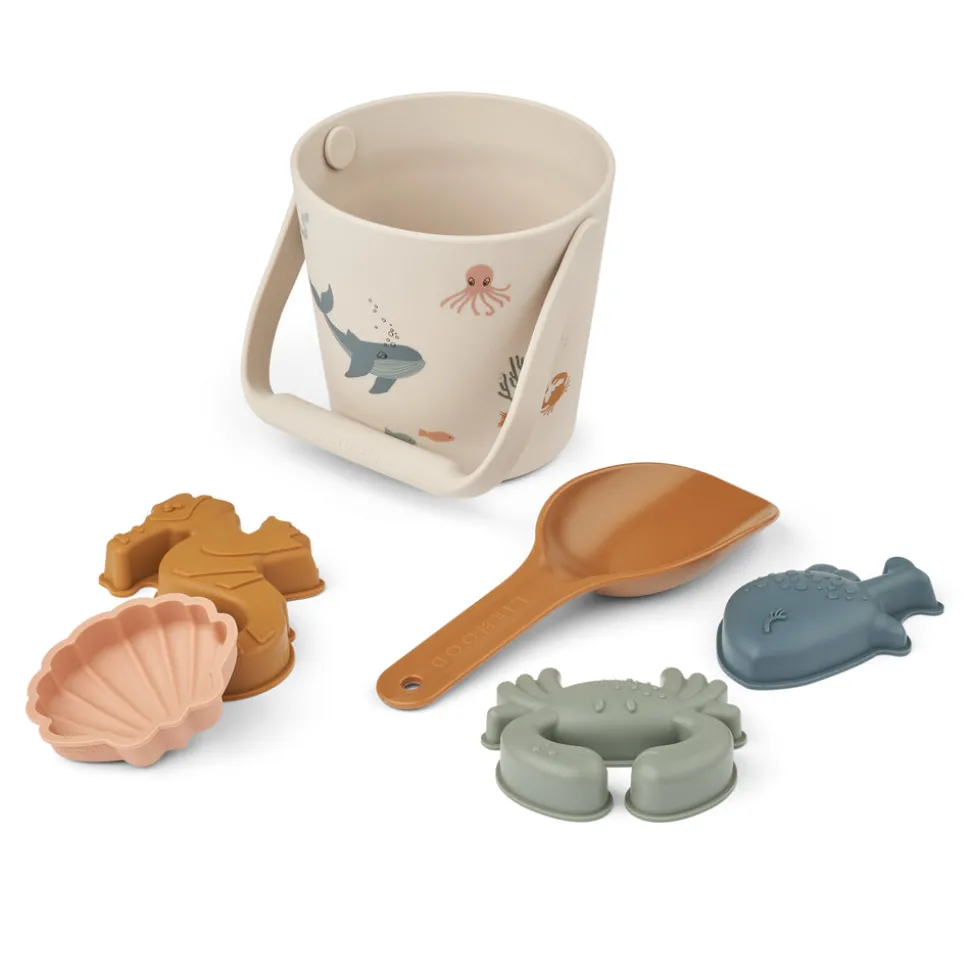liewood_gilma_beach_set___0.webp Liewood Gilma Beach Set - Sea Creature / Sandy