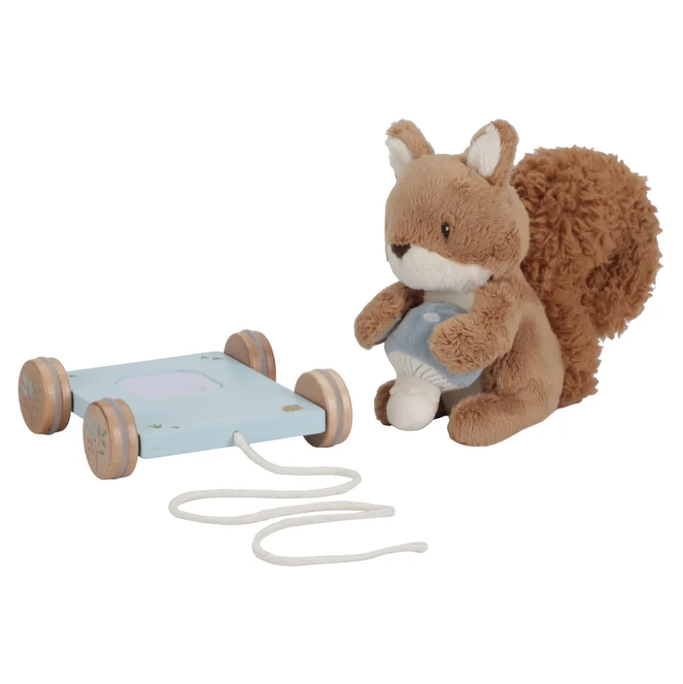 little_dutch_pull_along_s_3.webp Little Dutch Pull Along Squirrel - Forest Friends