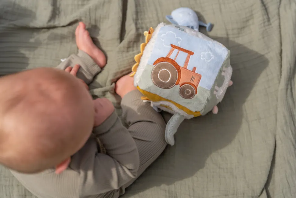 little_dutch_soft_activit_7.webp Little Dutch Soft Activity Cube - Little Farm