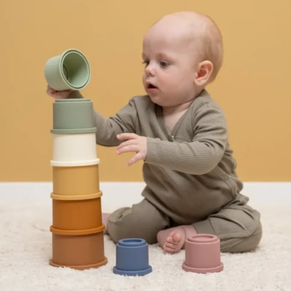 little_dutch_stacking_cup_1.webp Little Dutch Stacking Cups - Vintage