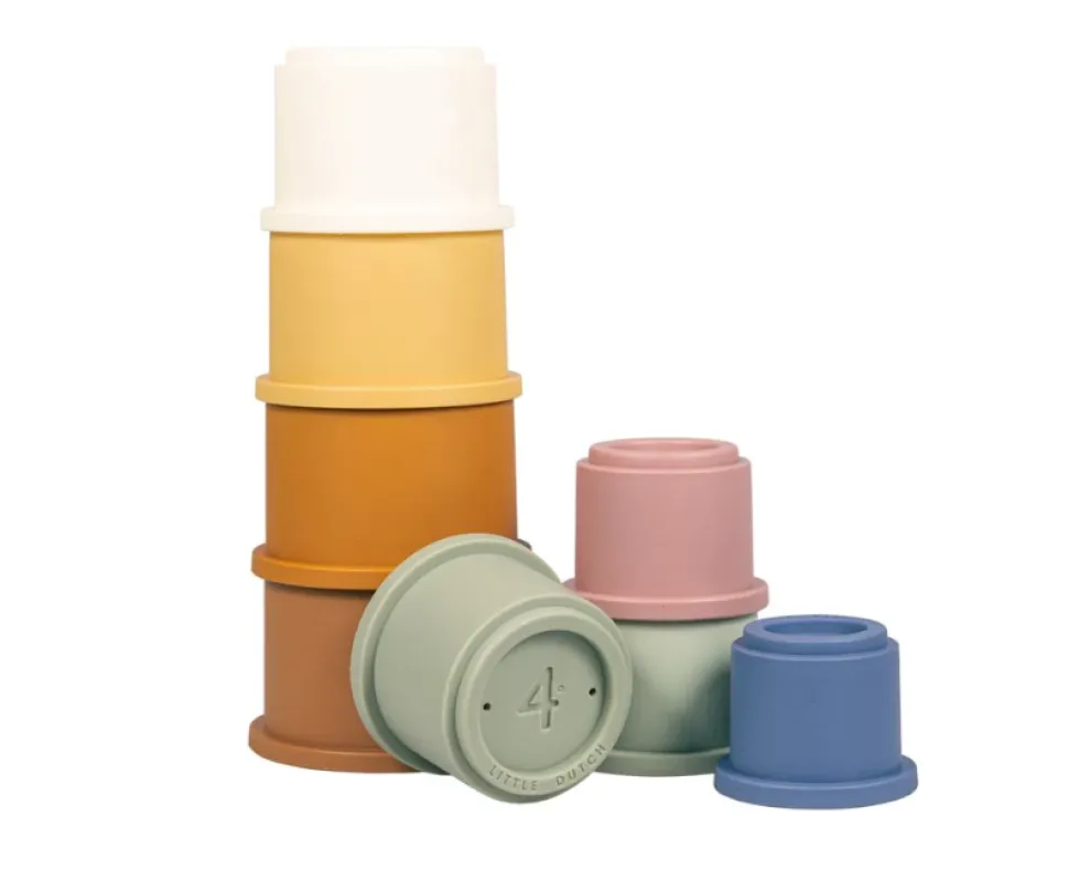 little_dutch_stacking_cup_2.webp Little Dutch Stacking Cups - Vintage