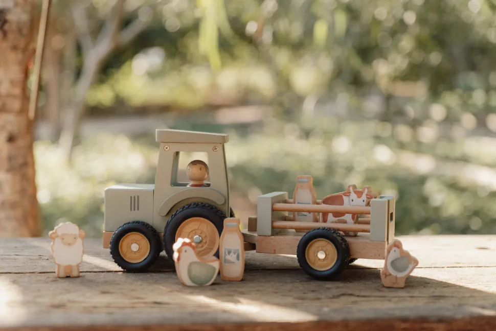 little_dutch_tractor_with_3.webp Little Dutch Tractor with Trailer - Little Farm