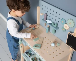 Little Dutch Workbench