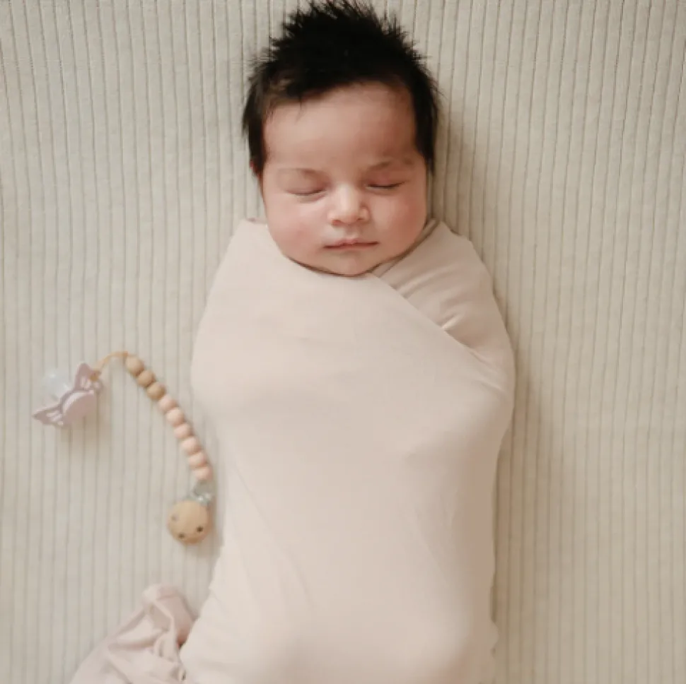mushie_knitted_ribbed_bab_2.webp Mushie Knitted Ribbed Baby Blanket - Beige Melange
