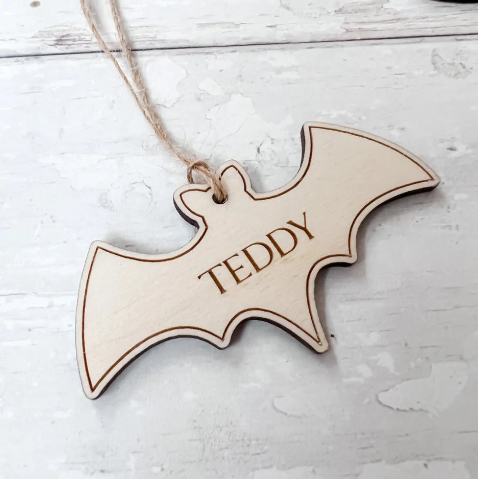 personalised_engraved_bat_0.webp Personalised Engraved Bat Tag