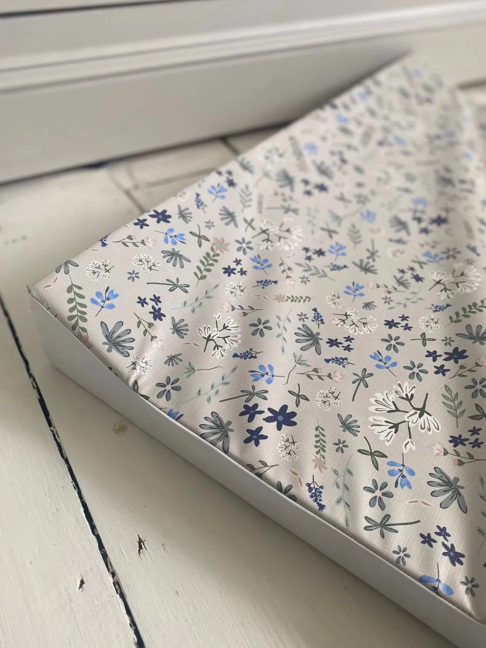 ralphie_bear_antiroll_wed_3.webp Ralphie Bear Anti-Roll Wedge Baby Changing Mat - Wildflower