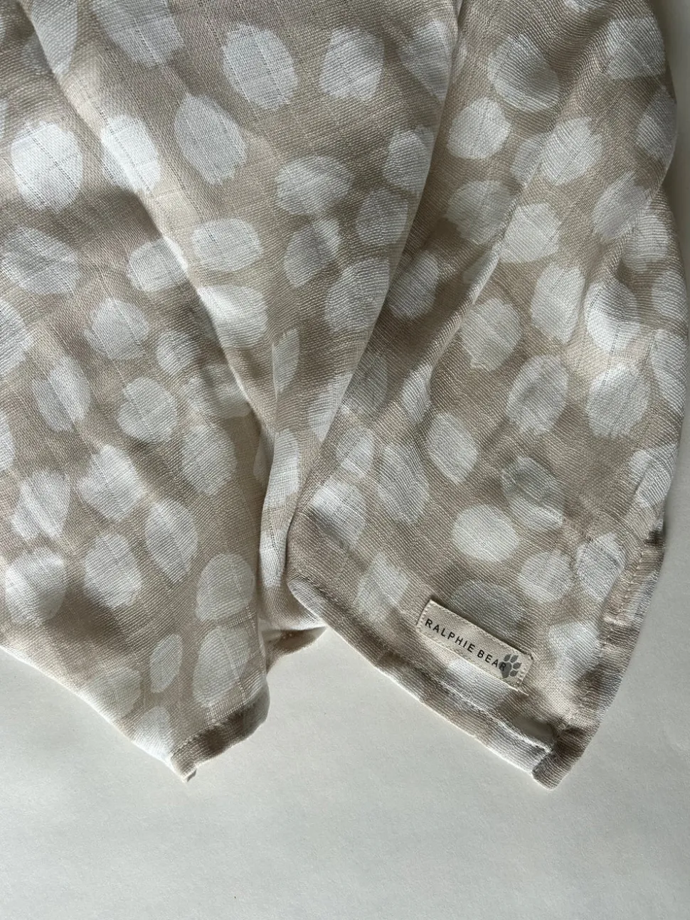 ralphie_bear_large_swaddl_0.webp Ralphie Bear Large Swaddle - Scallop
