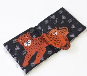Wee Gallery Peek-A-Boo Jungle