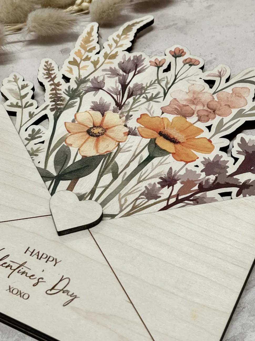 wooden_envelope_with_prin_0.webp Wooden Envelope with Printed Flowers - Large Bouquet